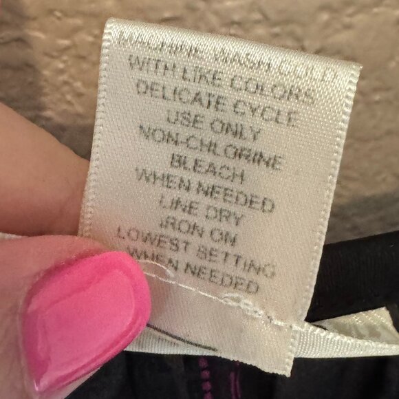 Erin B Black & Purple Sheer Top – L, Professional & Stylish - Picture 9 of 10